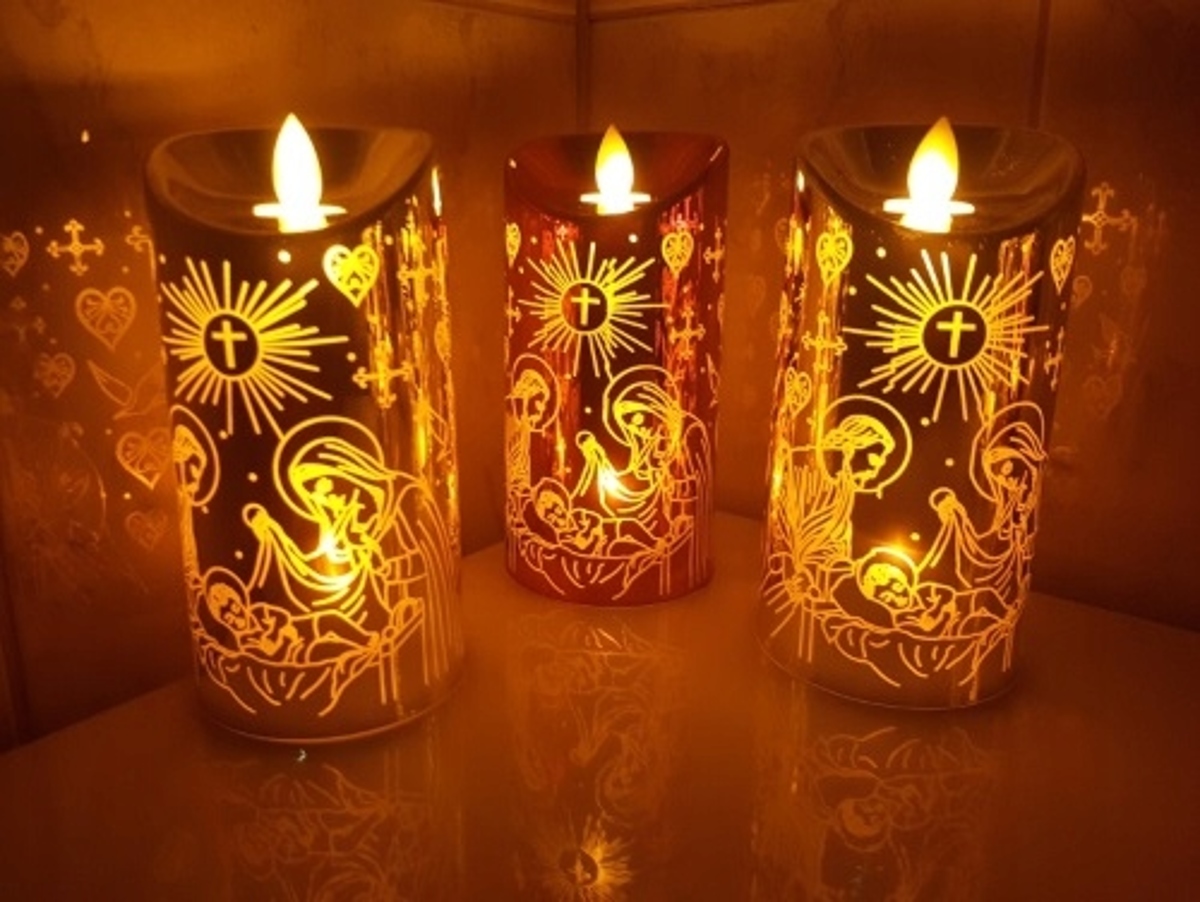 Elektrická svíčka stříbrná LED - křesťanský motiv