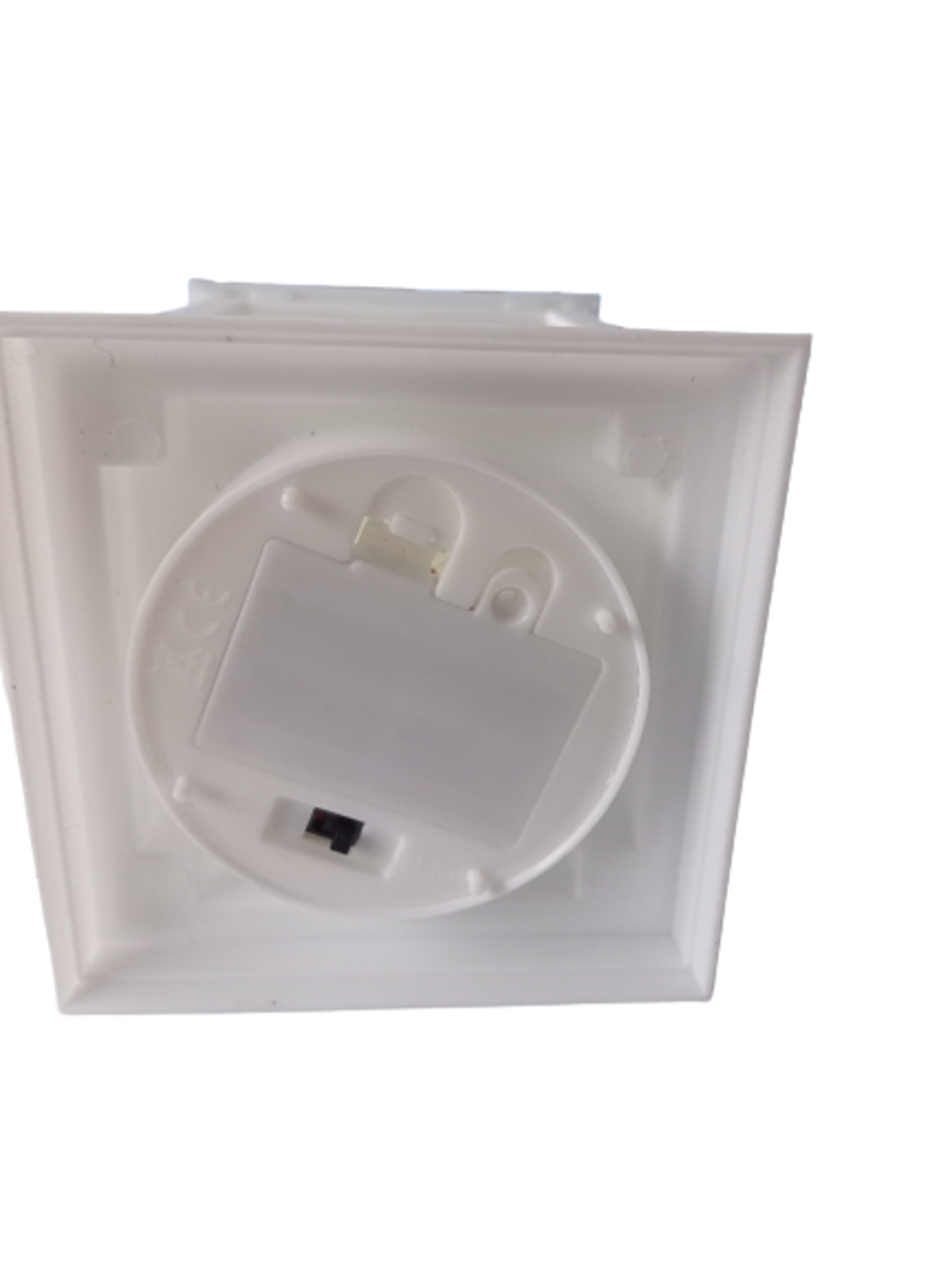 Hřbitovní lucerna na elektrickou svíčku CORTINA bílá - led svíčka žlutá