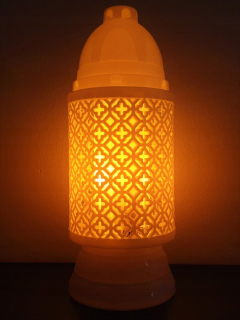 Hřbitovní plastový lampion na svíčku AZURO - Bílý